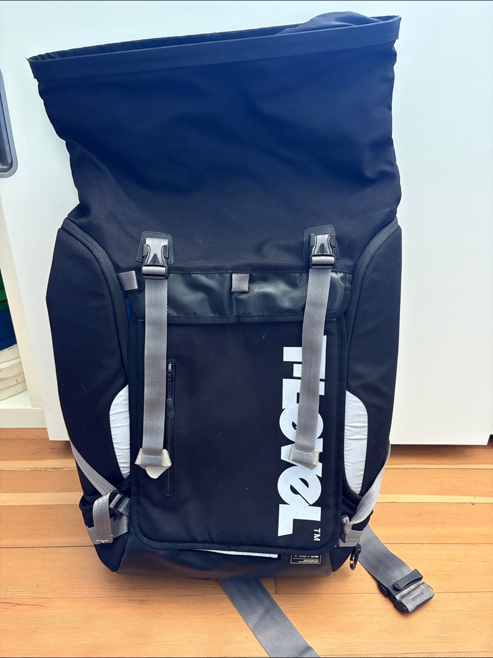 T-Level South Korean Black and Gray Roll-Top Backpack - Picture 6 of 7